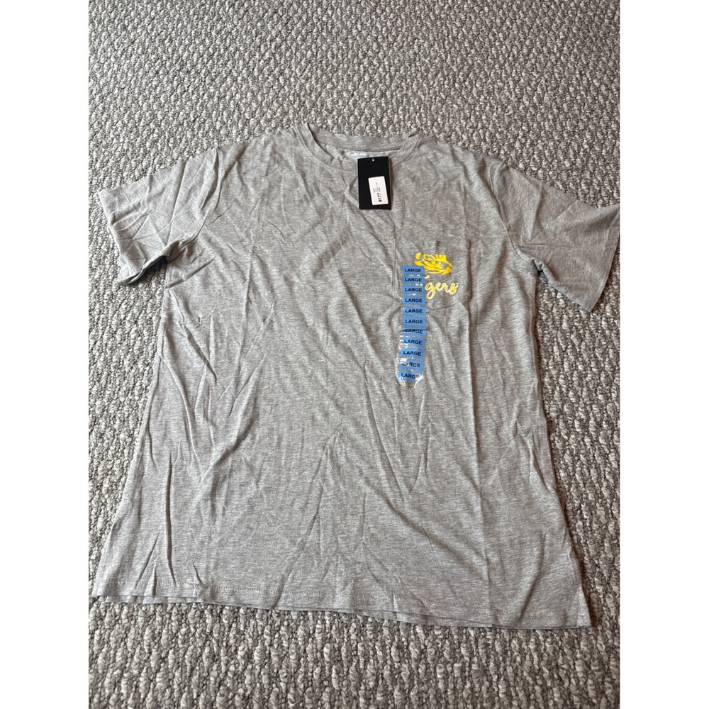 LSU Tigers Tailgate T-Shirt Womens Large Gray Tailgate Pocket Graphic Tee NE